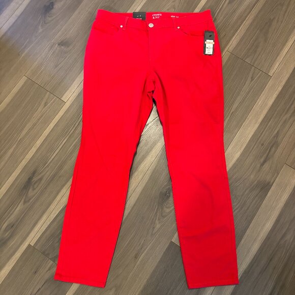 Crown & Ivy Women's Red Skinny Super Stretch Ankle Pants ~ 12 ~ NWT ~ Christmas - Picture 1 of 5